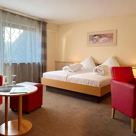 Am Hirschhorn 4*