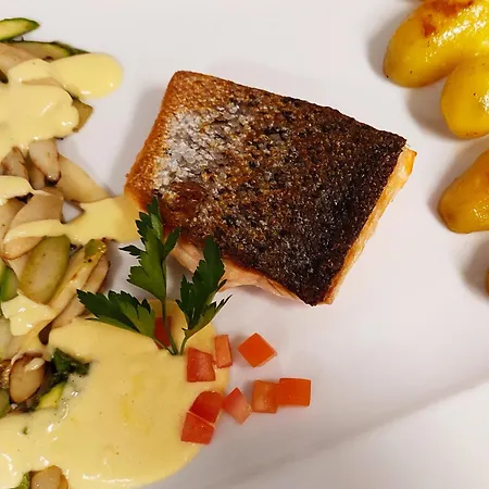 Отель Am Hirschhorn - Wellness - - And 4*