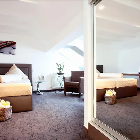 Am Hirschhorn - Wellness - - And Wilgartswiesen