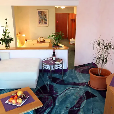 Am Hirschhorn - Wellness - - And Wilgartswiesen