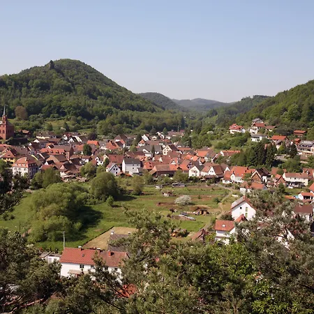 Отель Am Hirschhorn - Wellness - - And Wilgartswiesen