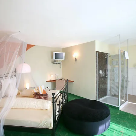 Am Hirschhorn - Wellness - - And Hotel Wilgartswiesen