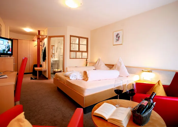 Am Hirschhorn - Wellness - - And 4* Wilgartswiesen