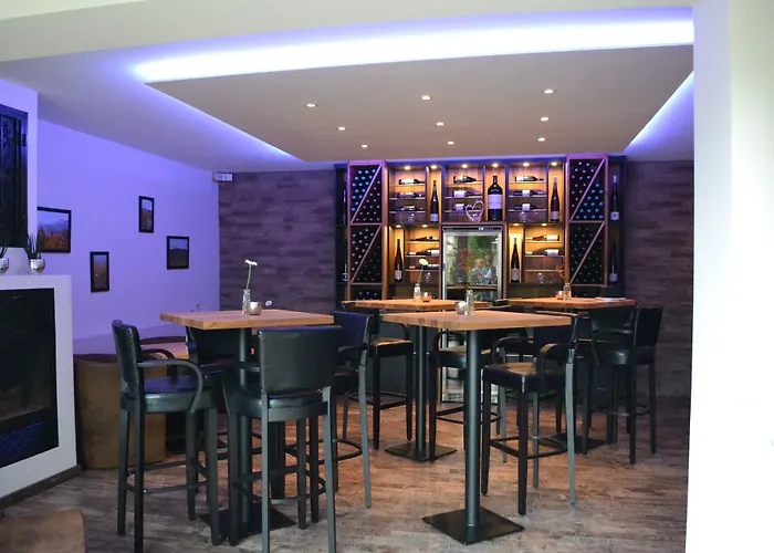 Am Hirschhorn - Wellness - - And Hotel