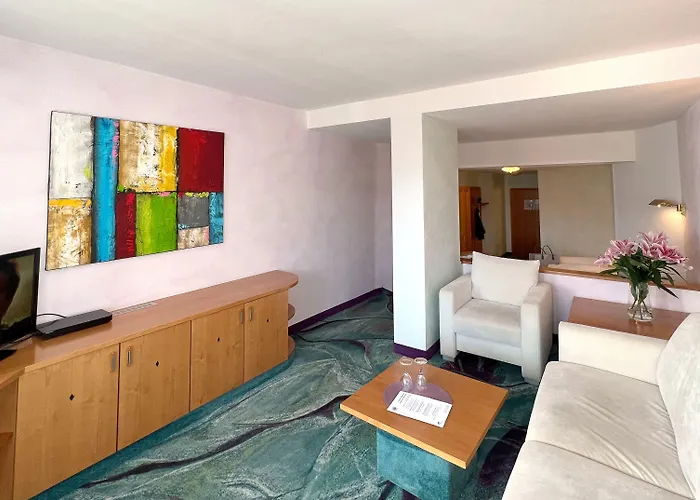 Am Hirschhorn - Wellness - - And Hotel Wilgartswiesen